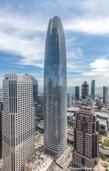 Salesforce Tower