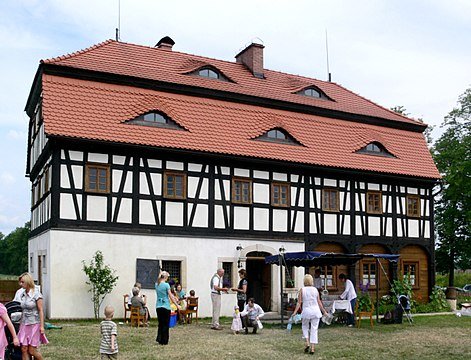 471px-Zgorzelec_Dom_Kolodzieja.jpg